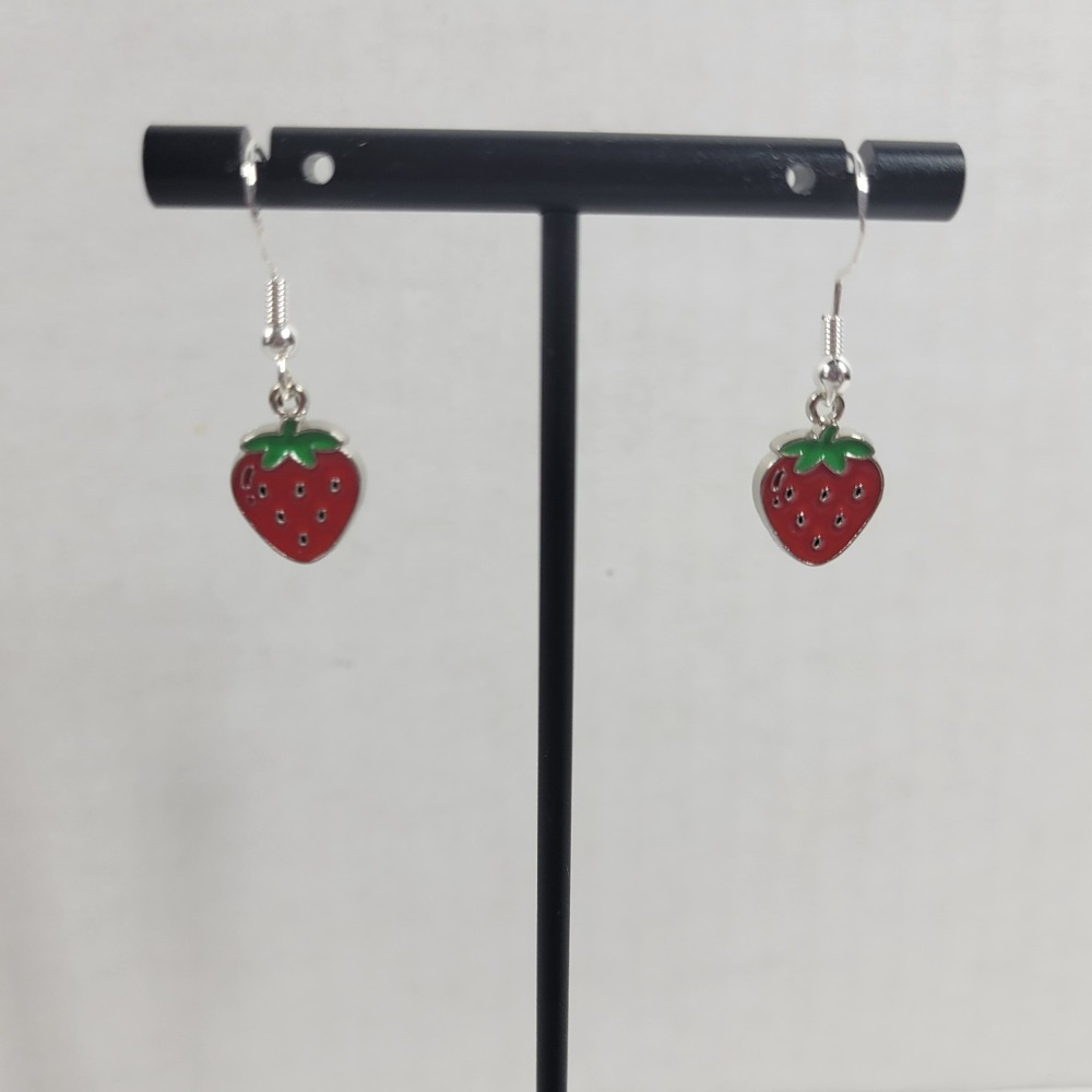 Cute Red Strawberry Dangle Drop Earrings Silver Tone Enamel Fruit Sweet Cottage